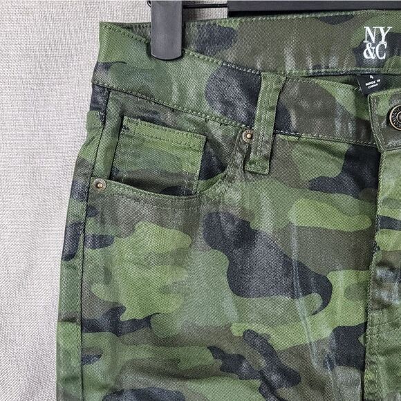 NWT- NY&C Camo High-rise Skinny Jeans - Picture 3 of 10